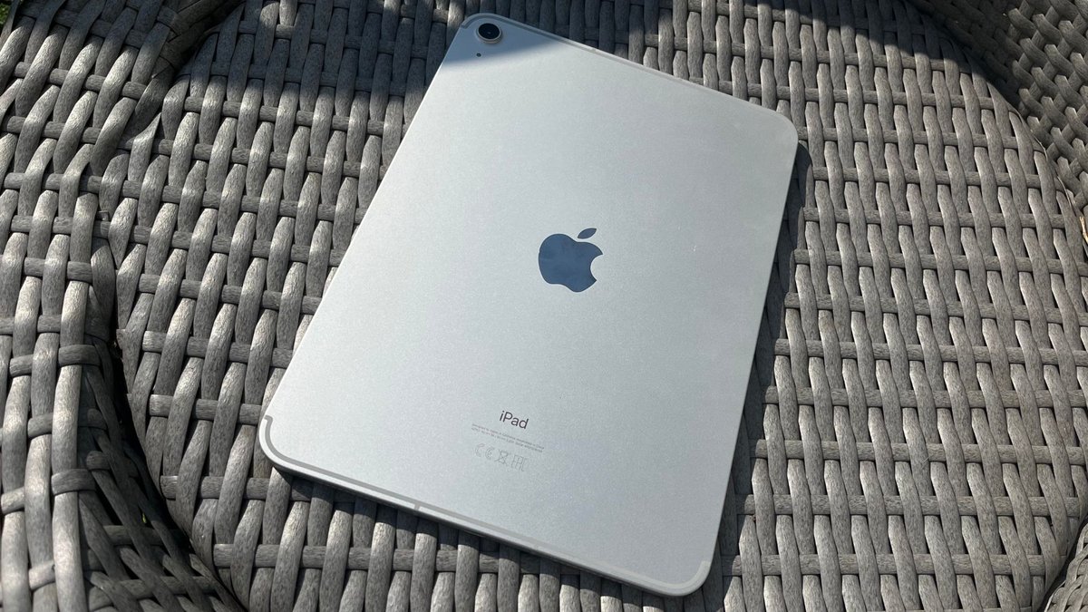 iPad 10th Gen Reviews & Performance Analysis Shows Modern Design, Strong Performance